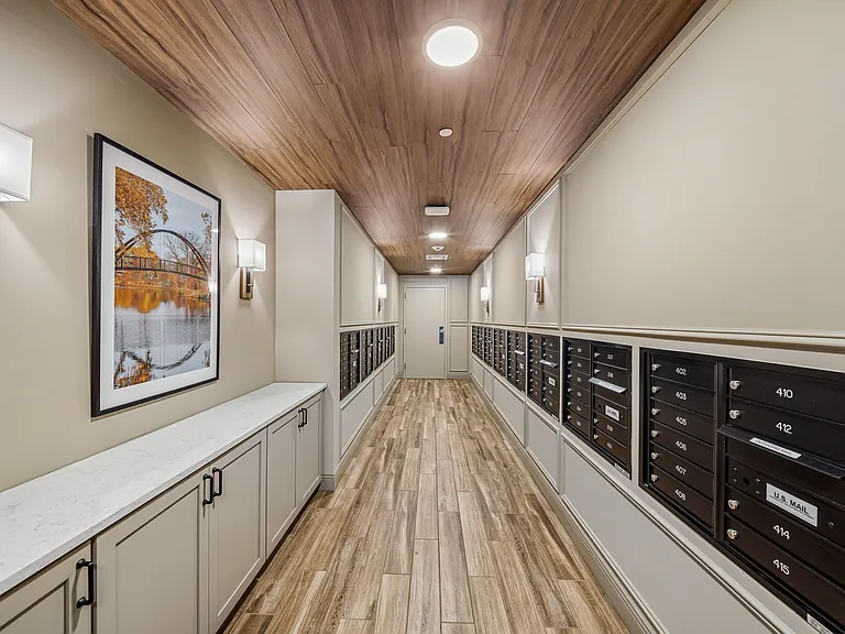 1620 Lock Ln — Photo 13