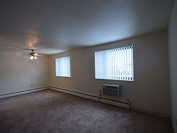 Living Room / Dining Room Combo