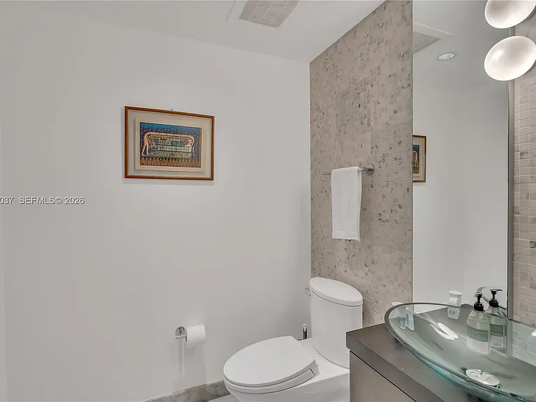 200 Biscayne Boulevard Way #3911 — Photo 14