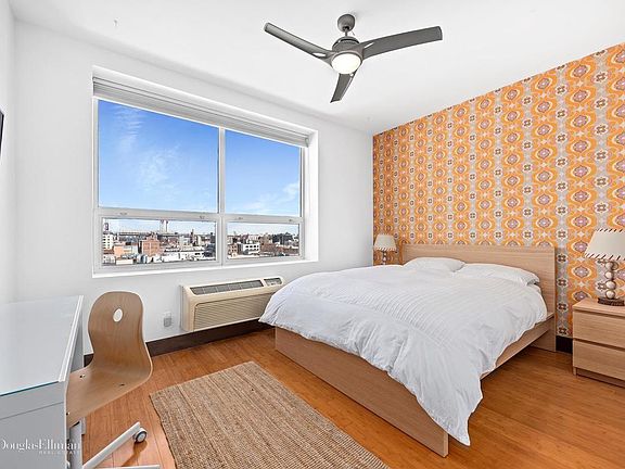 2nd image of 5-43 48th Ave #8B