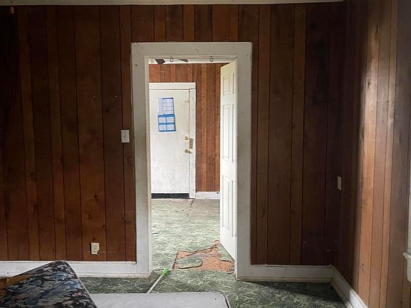 5th image of 11407 E Admiral Doyle Dr