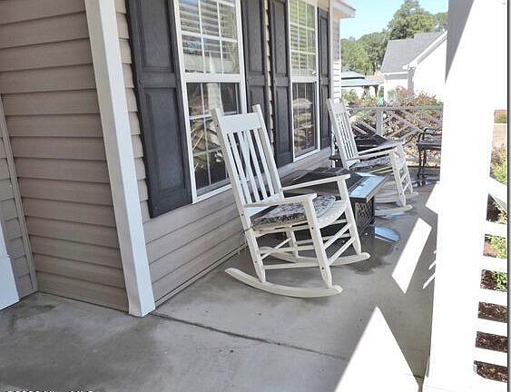 5th image of 4109 Little John Drive N