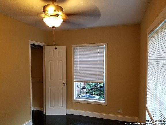 5th image of 147 Parmly Ave