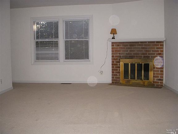 2nd image of 111 Santa Cruz Ave