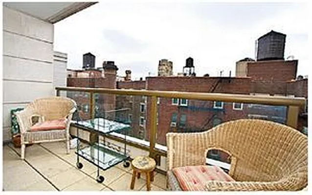 Sold by Douglas Elliman | media 15