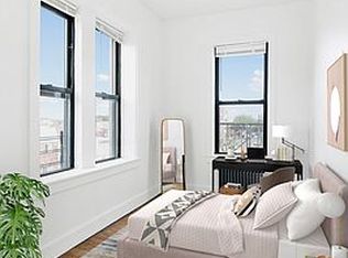 4318 25th Ave #3, Astoria, NY 11103