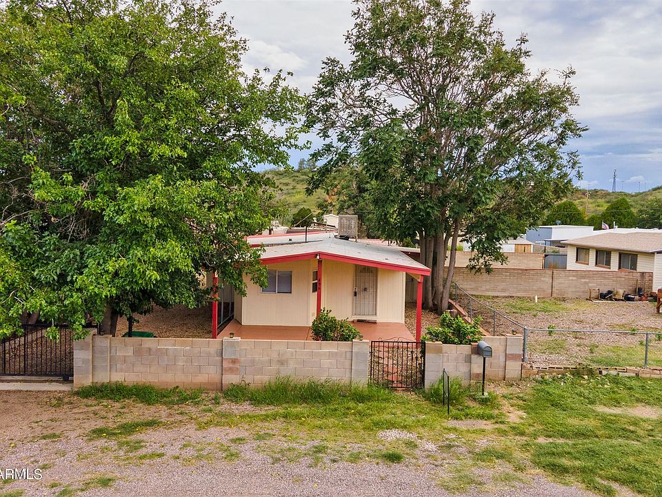 1st image of 406 E Navajo St