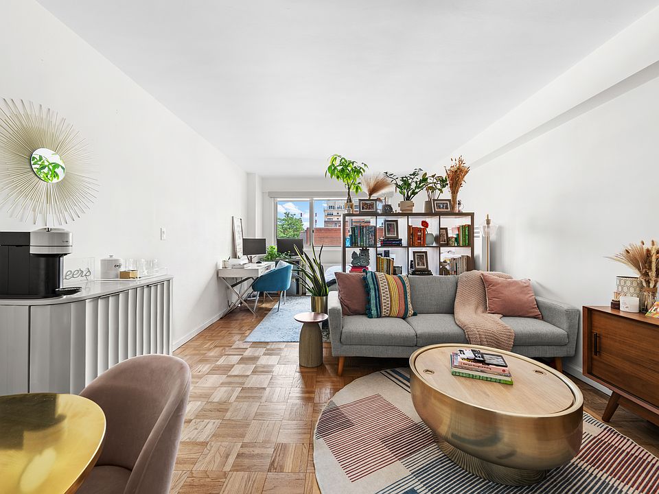 1st image of 401 E 65th St APT 7I