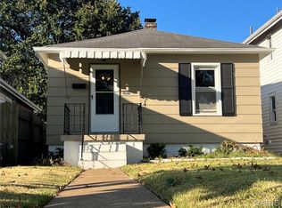 3904 Walsh St, Saint Louis, MO 63116