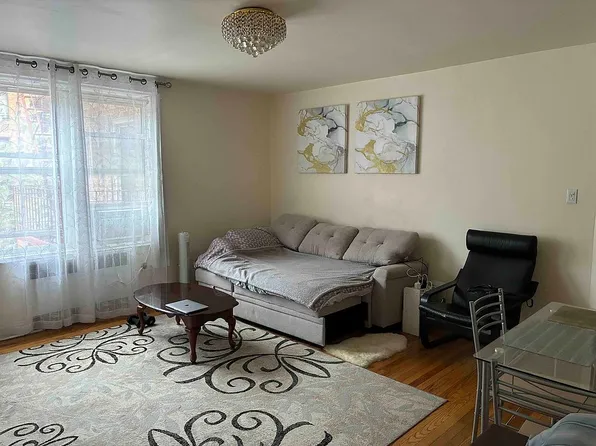 10330 68th Ave, Forest Hills, NY 11375