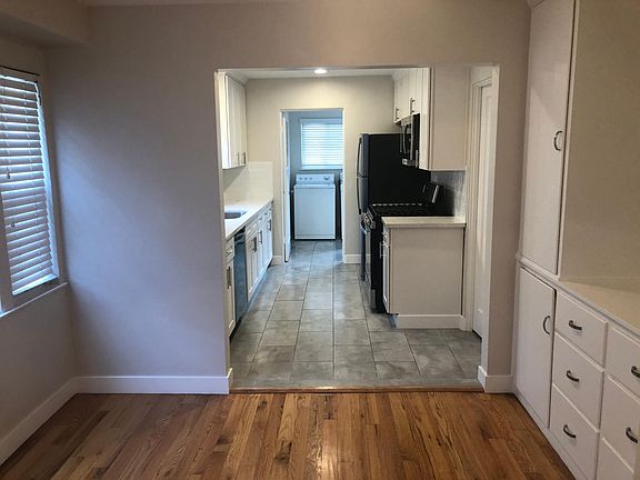 3rd image of 1796 Lincoln Ave