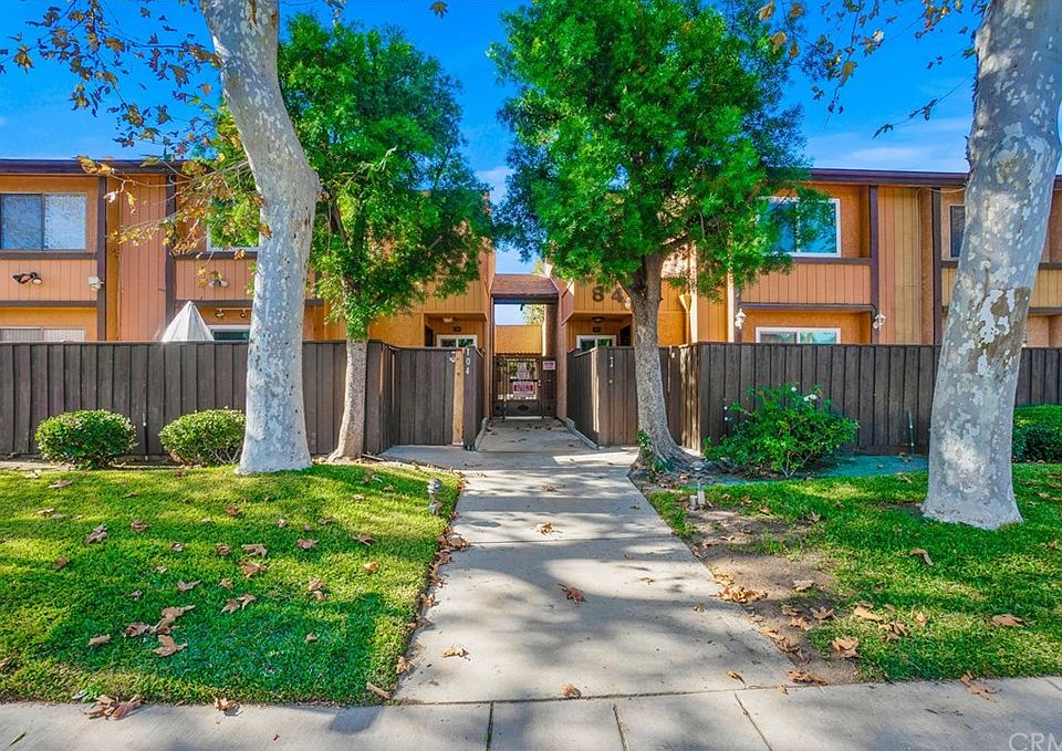 1st image of 8435 Burnet Ave Unit 301