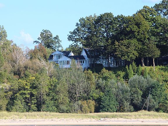 3rd image of 362 74th St