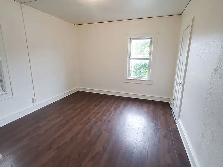 2918-2920 N 48th St. (Duplex) — Photo 8