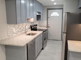 Orchard Acres Apartments, Storrs Mansfield, CT 06268