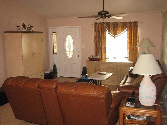 4th image of 11811 S Gila St