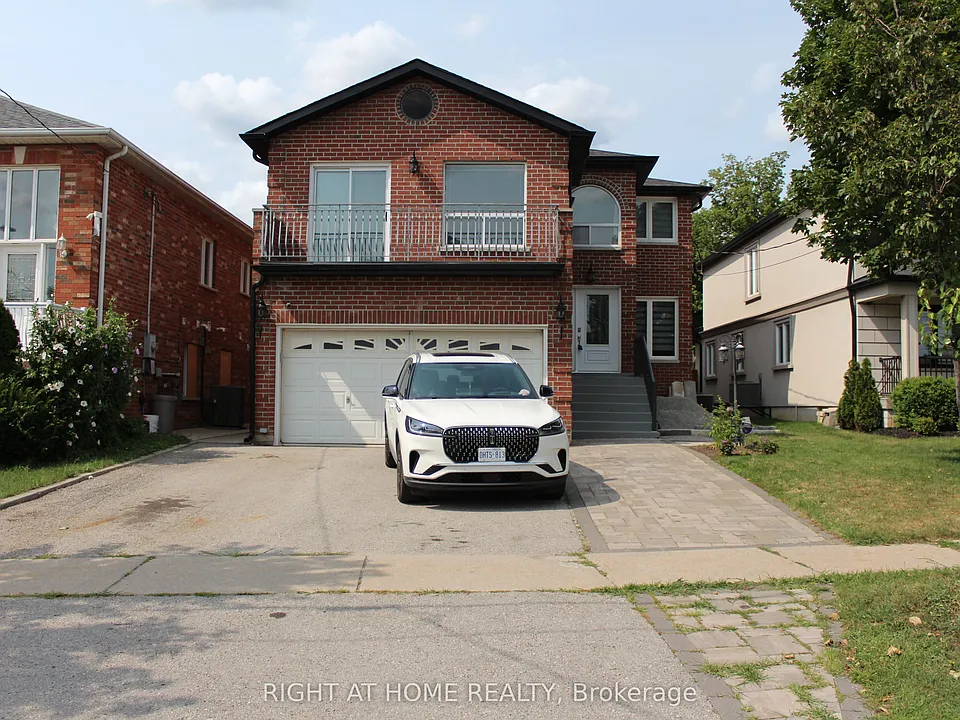 36 Ellerby Sq N