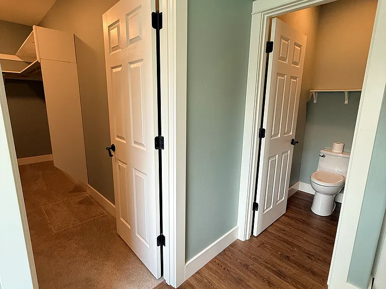 2545 NW Awbrey Rd — Photo 22