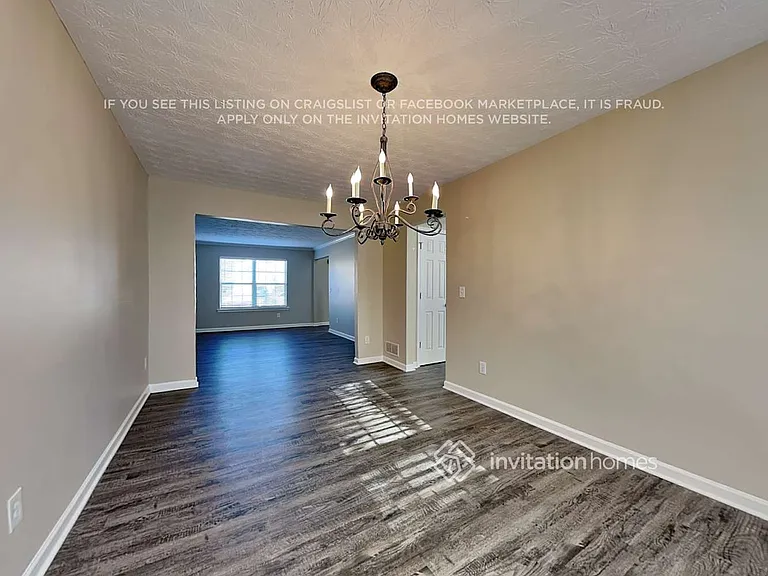 835 Roxfield Ct — Photo 9