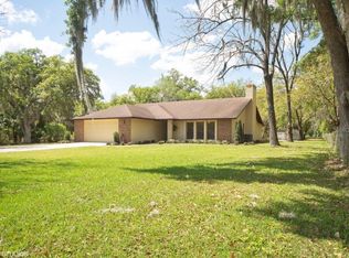 6215 Woodhaven Dr, Lakeland, FL 33811