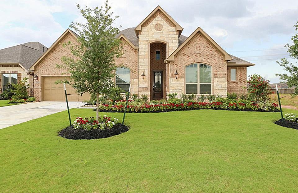 1st image of 25318 Angelwood Springs Ln