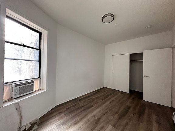 2nd image of 196 Clinton Ave #B3