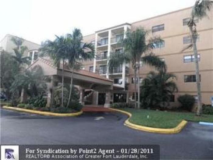 1st image of 701 NW 19th St APT 211