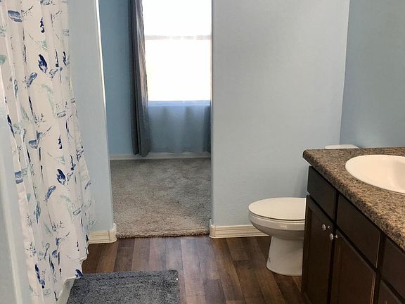 5th image of 1744 N Logan Ln