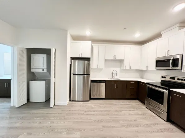 232 NE 61st, 232 NE 61st Ave #103, Portland, OR 97213