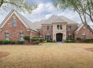 1066 Fall Springs Rd, Collierville, TN 38017