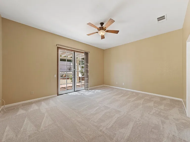 10221 Angel Peak Ct — Photo 34