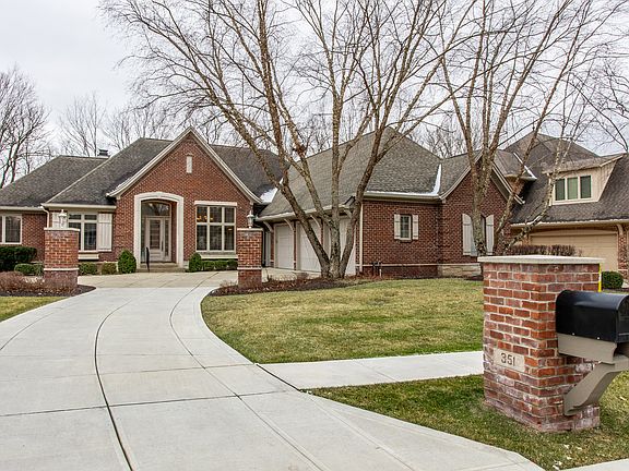 3rd image of 351 Sanner Ct