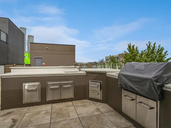 28-26 Vroom Street image 29 of 30