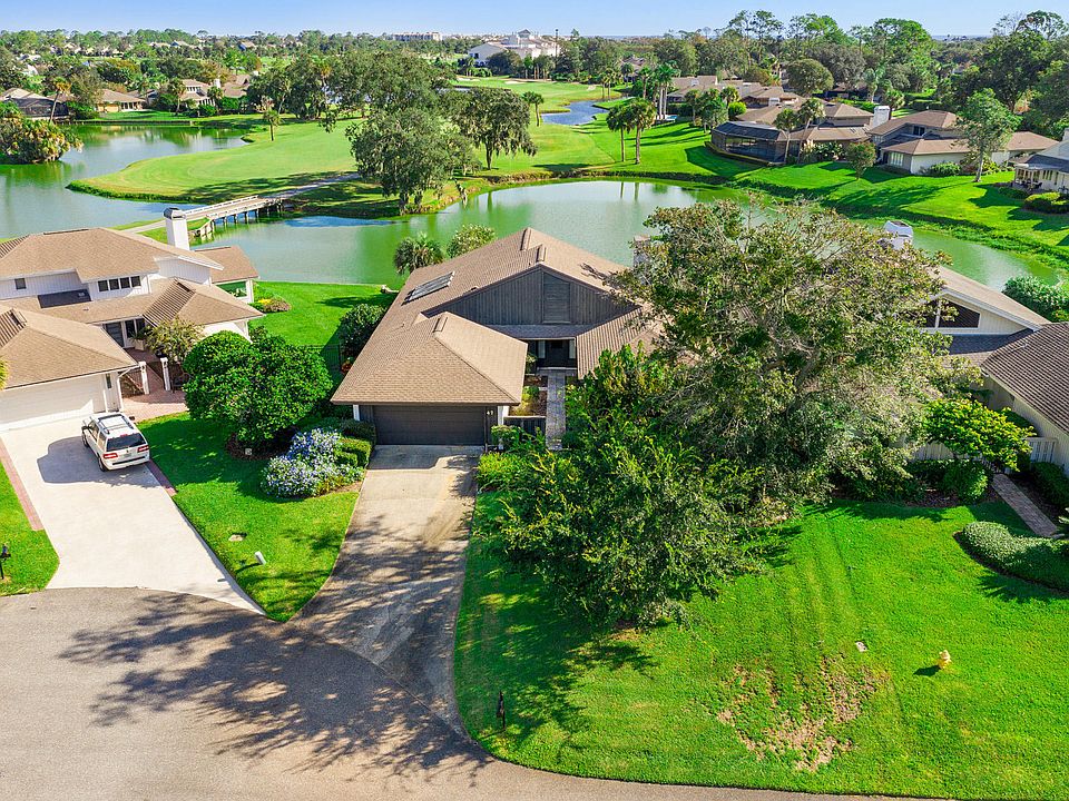 1st image of 47 Village Walk Dr