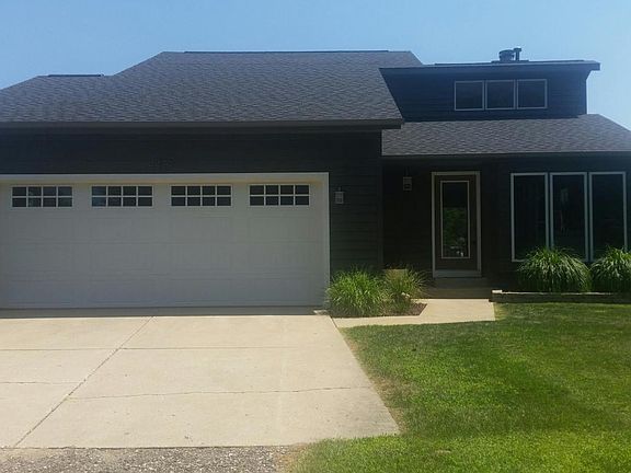 2nd image of 4479 64th St