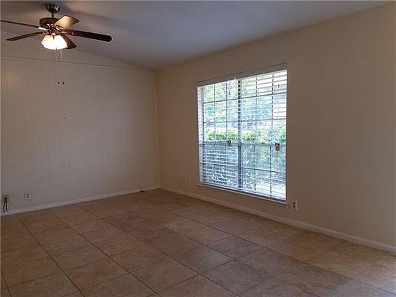 4th image of 12401 Willow Wild Dr #A