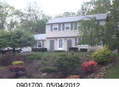 2nd image of 1514 E Bradbury Ave