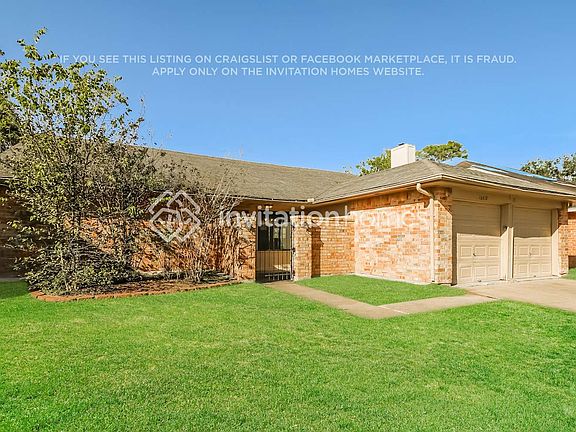 3rd image of 16418 Lost Quail Dr