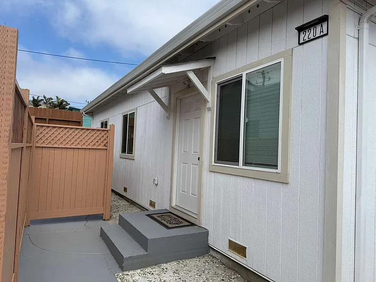 220 Sequoia Ave — Photo 14