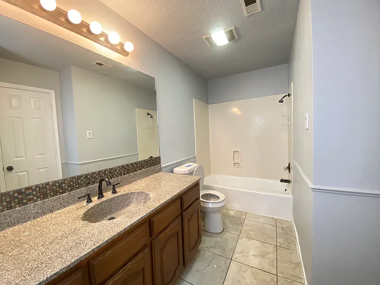 4131 Crossgate Ct — Photo 21