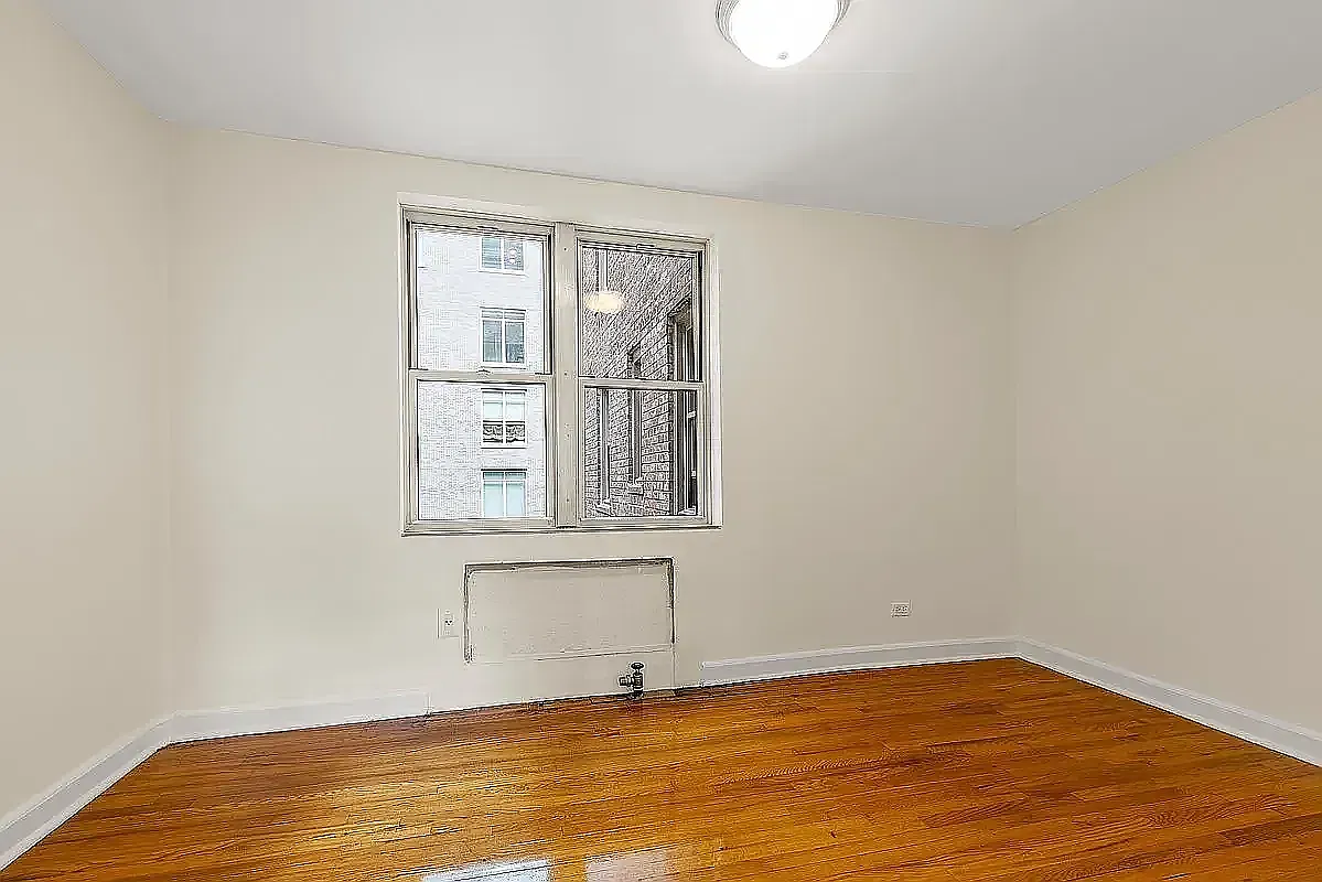 514 East 81st Street — Photo 3