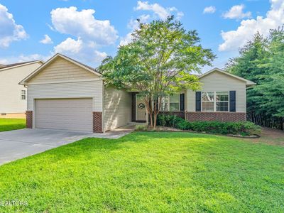 290 Garnet Hill Dr, Lenoir City, TN, 37772