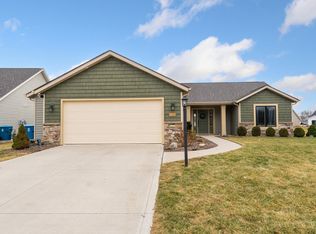 17236 Hudson Cv, Huntertown, IN 46748