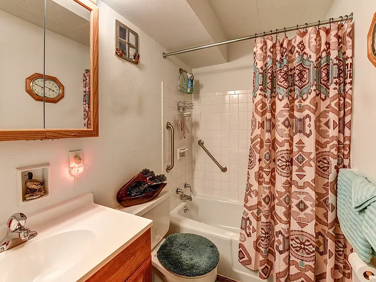 Byre Mor Court Apartments — Photo 13