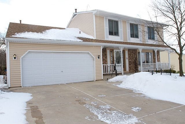 1st image of 949 Summerfield Dr