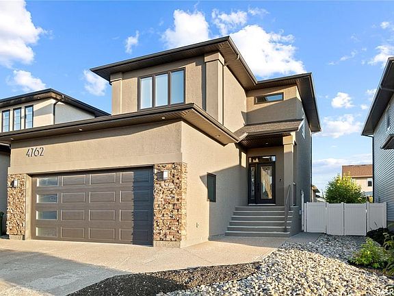 3rd image of 4762 Skinner Cres
