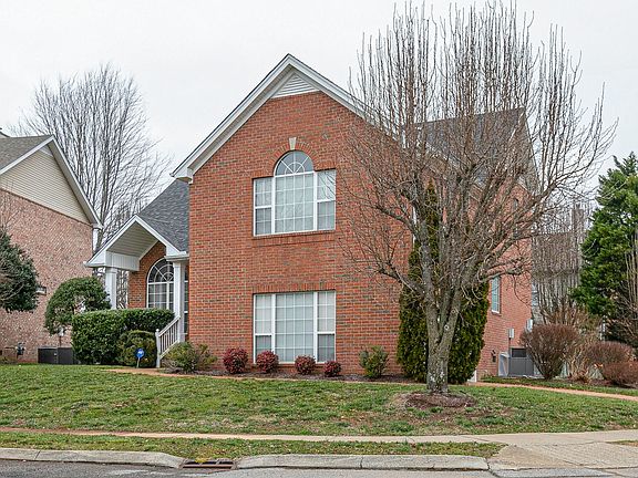 3rd image of 600 Wildflower Ct