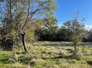 1059 White Bluff Dr, Whitney, TX 76692