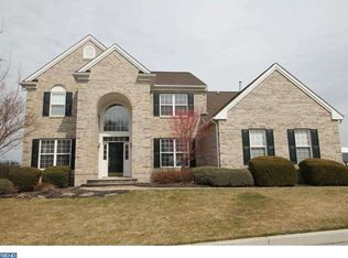 23 Mystery Rose Ln, West Grove, PA 19390