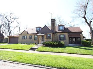 1556 Philadelphia Dr, Dayton, OH 45406
